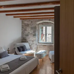 Camenno Apartments-the Heart Of Diocletian's Palace-open Winter! , Split Croacia