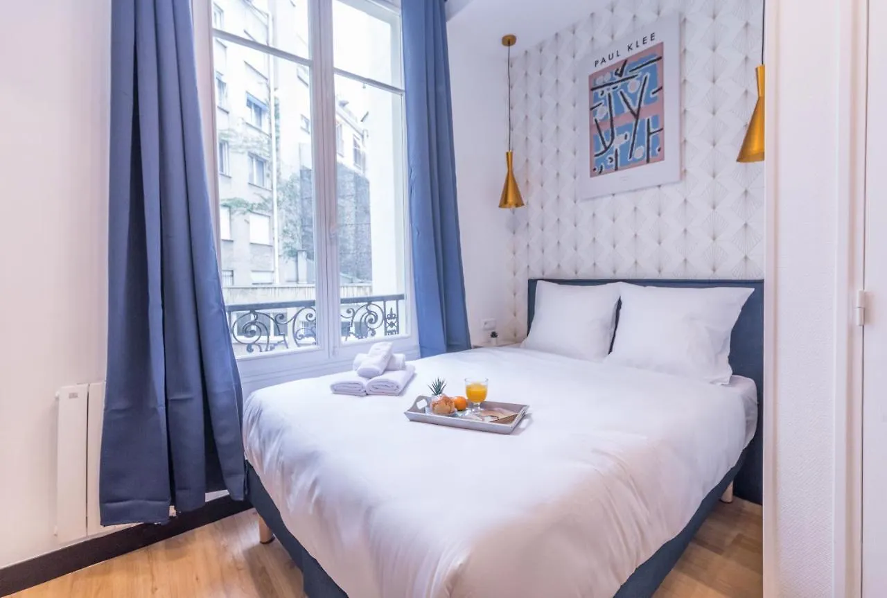 Apartments WS Champs-Elysées - Colomb Parigi 0*,