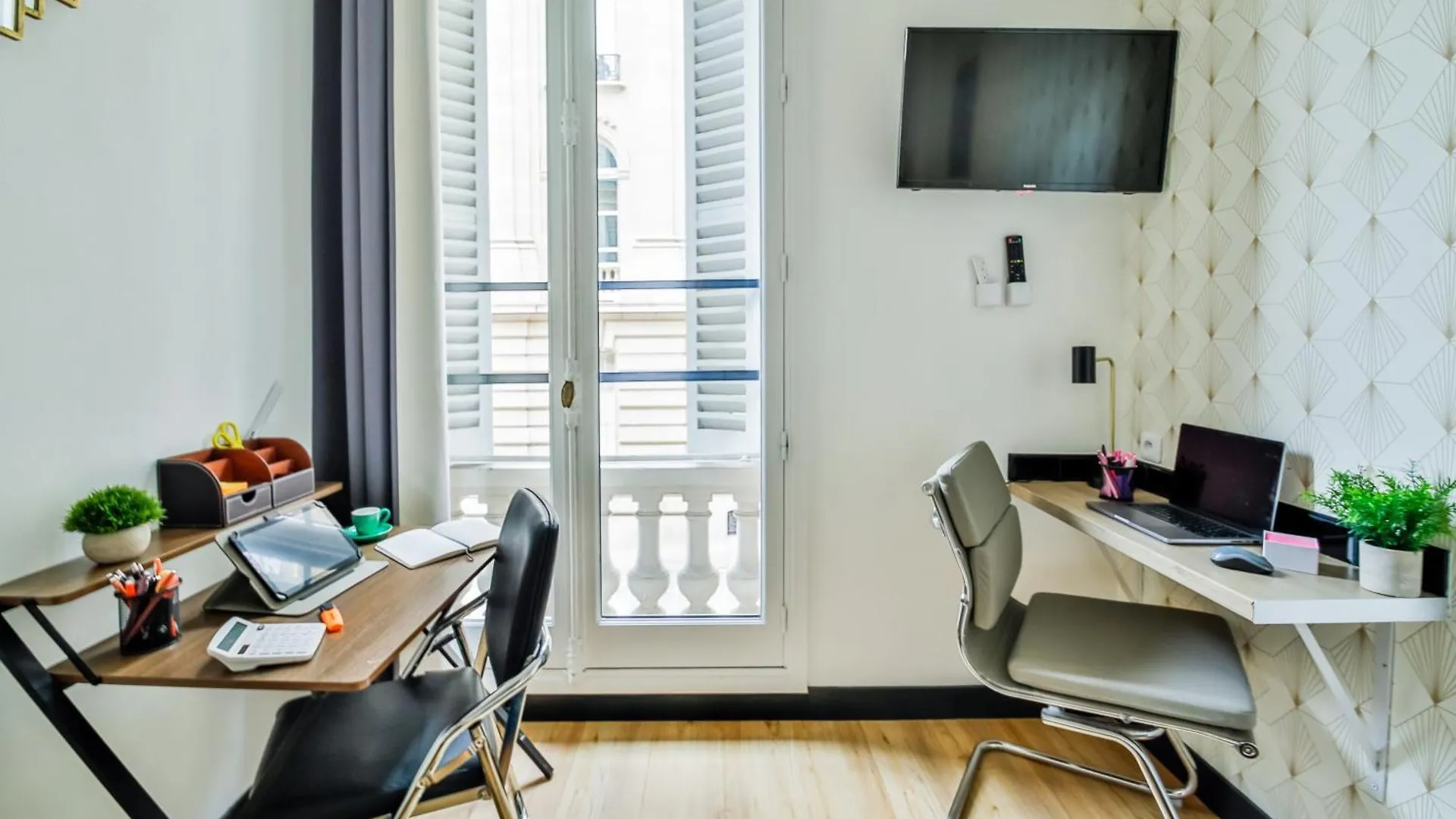 Apartments WS Champs-Elysées - Colomb Parigi 0*,  Francia